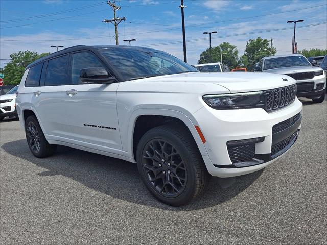 2025 Jeep Grand Cherokee GRAND CHEROKEE L SUMMIT 4X4