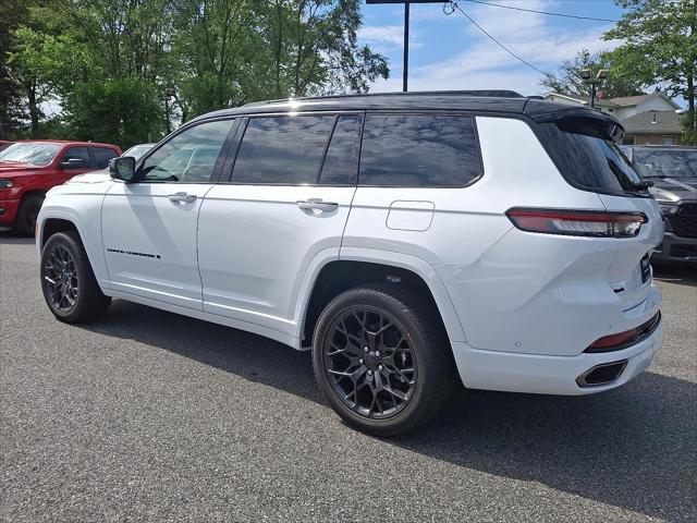 2025 Jeep Grand Cherokee GRAND CHEROKEE L SUMMIT 4X4