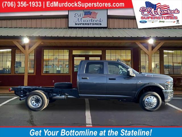 2025 RAM Ram 3500 Chassis Cab RAM 3500 TRADESMAN CREW CAB CHASSIS 4X4 60 CA