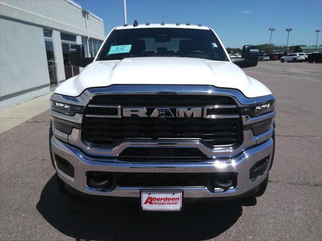 2025 RAM Ram 5500 Chassis Cab RAM 5500 TRADESMAN CHASSIS CREW CAB 4X4 84 CA 2025 RAM Ram 5500 Chassis Cab RAM 5500 TRADESMAN CHASSIS CREW CAB 4X4 84 CA