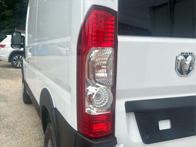 2025 Ram ProMaster Cargo Van Tradesman Low Roof 136" WB w/Pass Seat