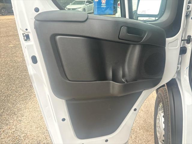 2025 Ram ProMaster Cargo Van Tradesman Low Roof 136" WB w/Pass Seat