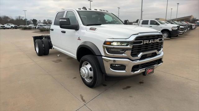 2025 RAM Ram 5500 Chassis Cab RAM 5500 TRADESMAN CHASSIS CREW CAB 4X4 60 CA