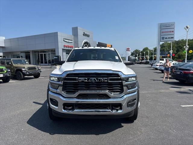 2025 RAM Ram 4500 Chassis Cab RAM 4500 TRADESMAN CHASSIS CREW CAB 4X4 84 CA