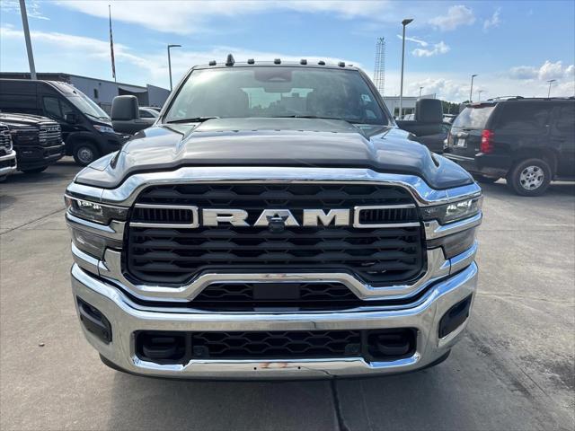 2025 RAM Ram 2500 RAM 2500 TRADESMAN CREW CAB 4X2 64 BOX