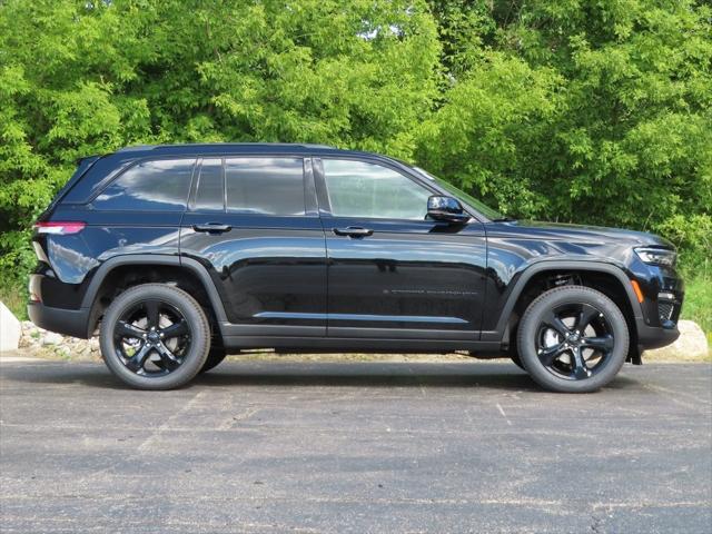 2025 Jeep Grand Cherokee GRAND CHEROKEE LIMITED 4X4 2025 Jeep Grand Cherokee GRAND CHEROKEE LIMITED 4X4