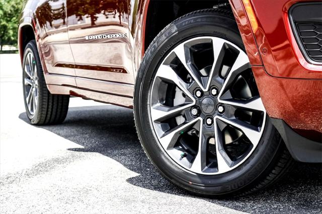 2025 Jeep Grand Cherokee GRAND CHEROKEE OVERLAND 4X4