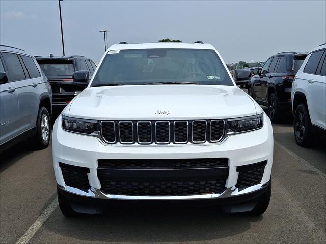 2025 Jeep Grand Cherokee GRAND CHEROKEE L LAREDO X 4X4