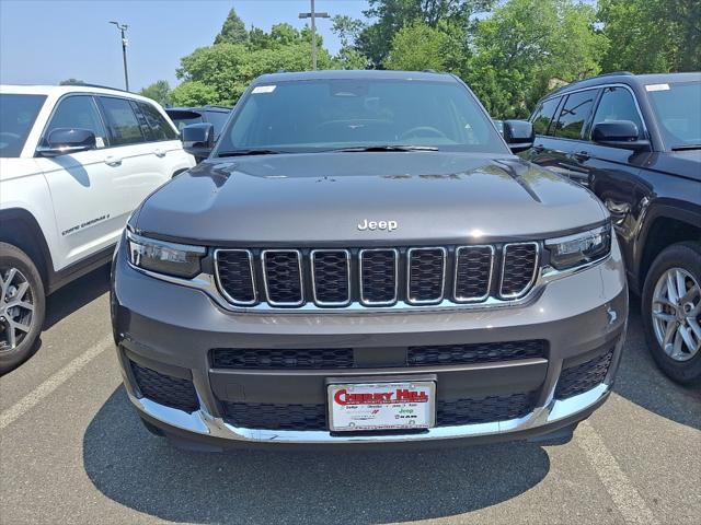 2025 Jeep Grand Cherokee GRAND CHEROKEE L LAREDO X 4X4