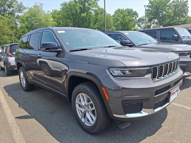2025 Jeep Grand Cherokee GRAND CHEROKEE L LAREDO X 4X4