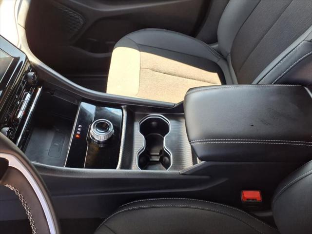 2025 Jeep Grand Cherokee Laredo 4x4