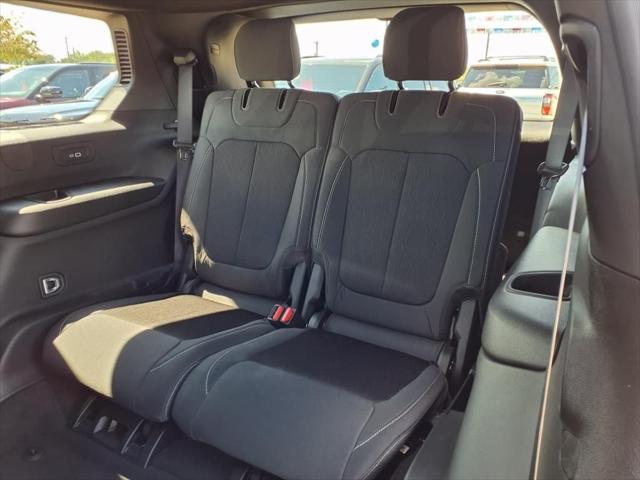 2025 Jeep Grand Cherokee Laredo 4x4