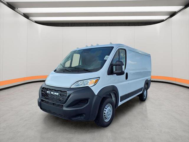 2025 RAM Ram ProMaster RAM PROMASTER 1500 TRADESMAN CARGO VAN LOW ROOF 136 WB