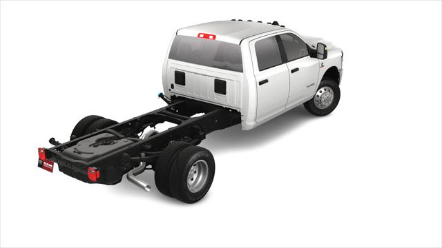 2025 RAM Ram 3500 Chassis Cab RAM 3500 BIG HORN CREW CAB CHASSIS 4X4 60 CA