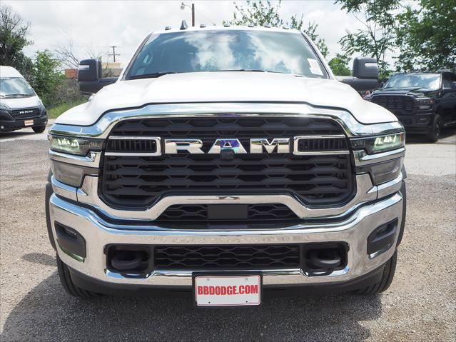 2025 RAM Ram 5500 Chassis Cab RAM 5500 TRADESMAN CHASSIS CREW CAB 4X4 84 CA