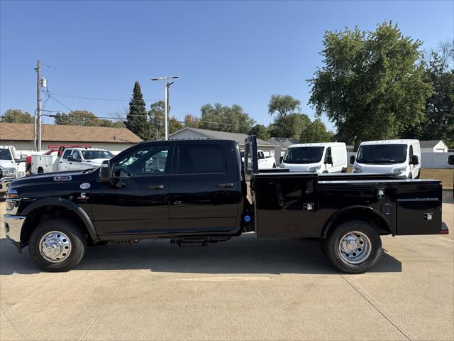 2025 RAM Ram 3500 Chassis Cab RAM 3500 TRADESMAN CREW CAB CHASSIS 4X4 60 CA