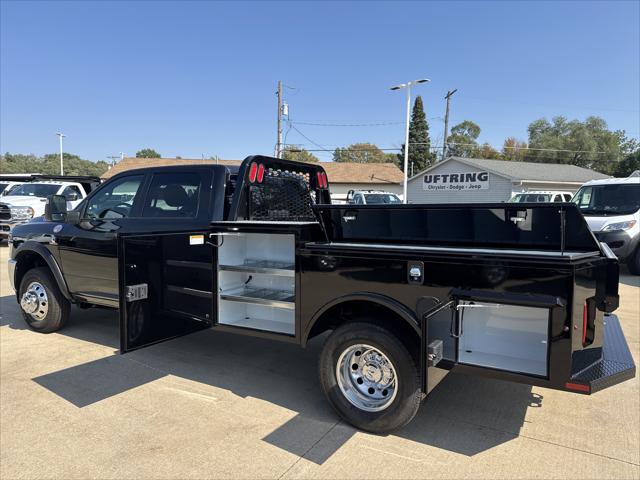 2025 RAM Ram 3500 Chassis Cab RAM 3500 TRADESMAN CREW CAB CHASSIS 4X4 60 CA