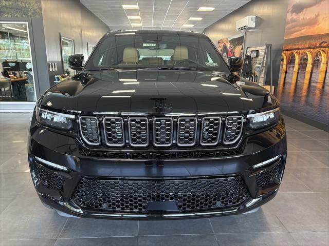 2025 Jeep Grand Cherokee GRAND CHEROKEE SUMMIT RESERVE 4X4