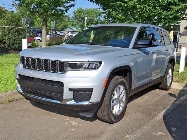 2025 Jeep Grand Cherokee GRAND CHEROKEE L LAREDO X 4X4