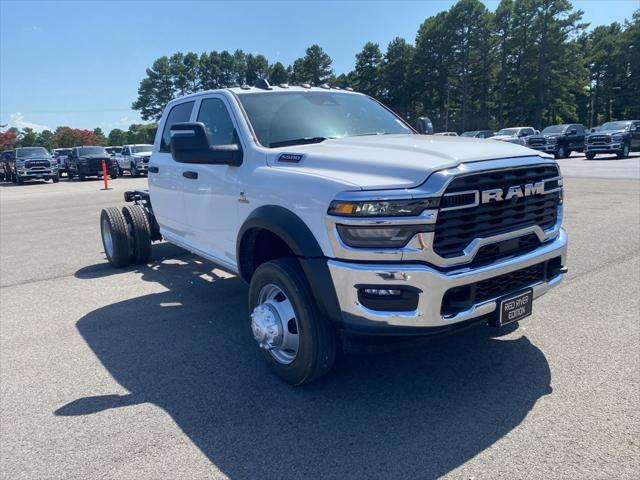 2025 RAM Ram 5500 Chassis Cab RAM 5500 TRADESMAN CHASSIS CREW CAB 4X4 60 CA 2025 RAM Ram 5500 Chassis Cab RAM 5500 TRADESMAN CHASSIS CREW CAB 4X4 60 CA