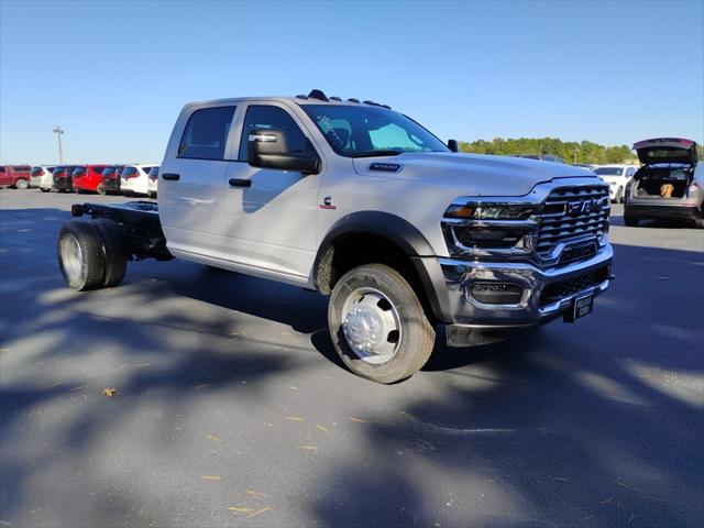 2025 RAM Ram 5500 Chassis Cab RAM 5500 TRADESMAN CHASSIS CREW CAB 4X4 60 CA 2025 RAM Ram 5500 Chassis Cab RAM 5500 TRADESMAN CHASSIS CREW CAB 4X4 60 CA
