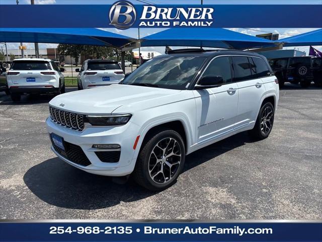 2025 Jeep Grand Cherokee GRAND CHEROKEE SUMMIT RESERVE 4X4