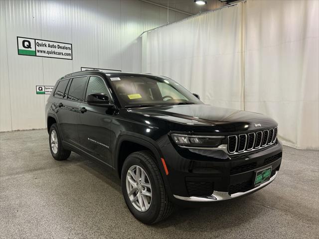 2025 Jeep Grand Cherokee GRAND CHEROKEE L LAREDO X 4X4
