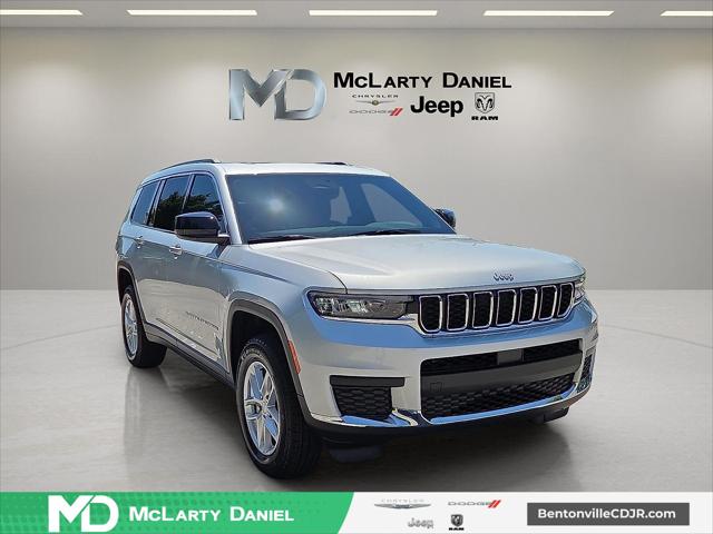 2025 Jeep Grand Cherokee GRAND CHEROKEE L LAREDO X 4X4