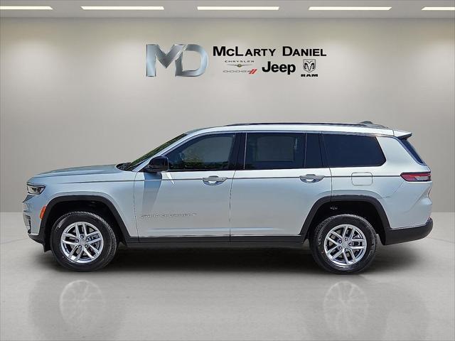 2025 Jeep Grand Cherokee GRAND CHEROKEE L LAREDO X 4X4