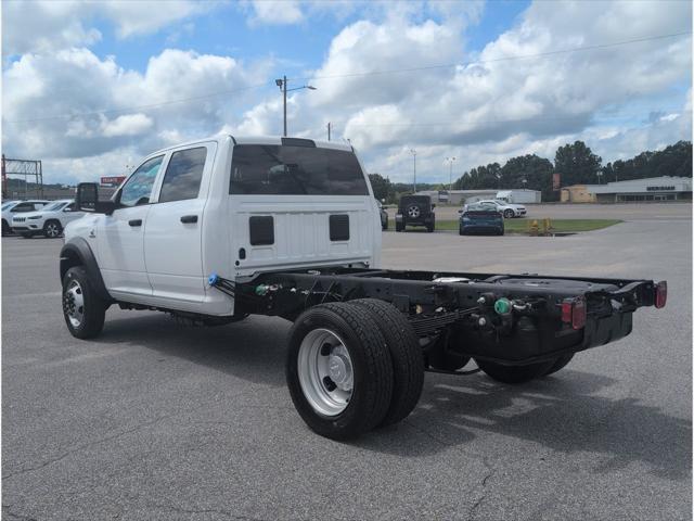 2025 RAM Ram 5500 Chassis Cab RAM 5500 TRADESMAN CHASSIS CREW CAB 4X4 60 CA