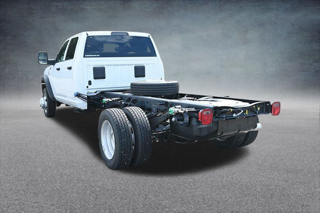 2025 RAM Ram 5500 Chassis Cab RAM 5500 TRADESMAN CHASSIS CREW CAB 4X4 84 CA 2025 RAM Ram 5500 Chassis Cab RAM 5500 TRADESMAN CHASSIS CREW CAB 4X4 84 CA