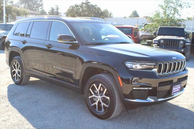2025 Jeep Grand Cherokee GRAND CHEROKEE L LIMITED 4X4