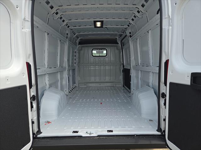 2025 Ram ProMaster Cargo Van Tradesman High Roof 159" WB w/Pass Seat