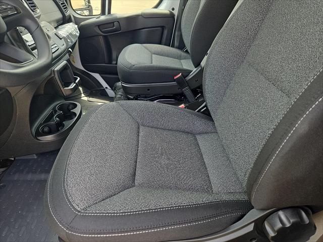 2025 Ram ProMaster Cargo Van Tradesman High Roof 159" WB w/Pass Seat