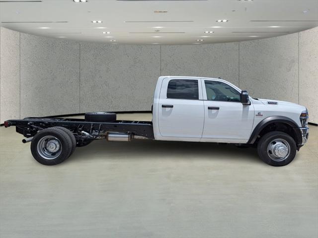 2025 RAM Ram 5500 Chassis Cab RAM 5500 TRADESMAN CHASSIS CREW CAB 4X4 84 CA