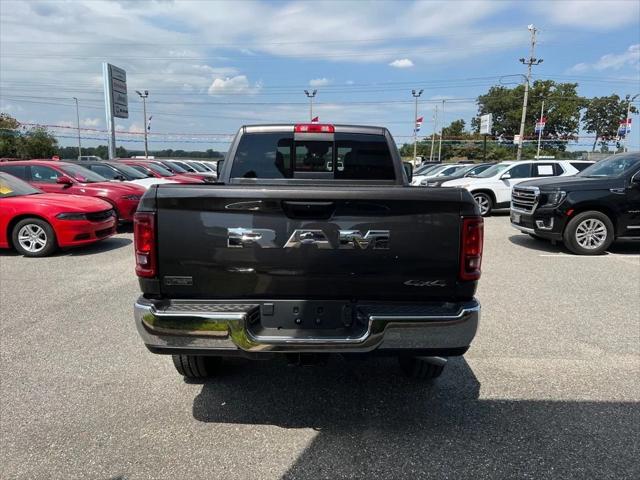 2025 Ram 2500 Tradesman Crew Cab 4x4 6'4" Box