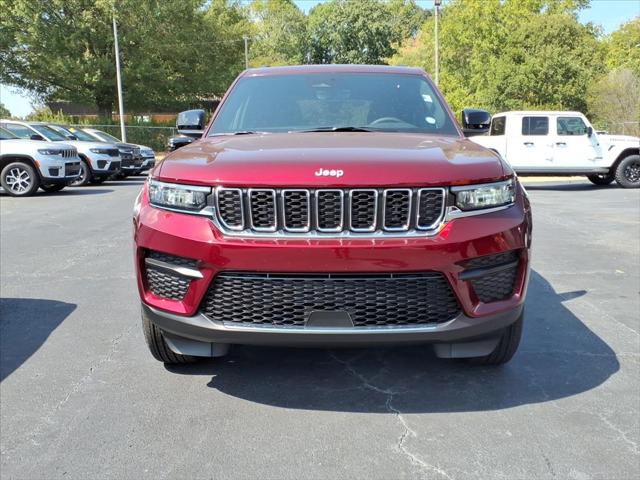 2025 Jeep Grand Cherokee GRAND CHEROKEE LAREDO X 4X4
