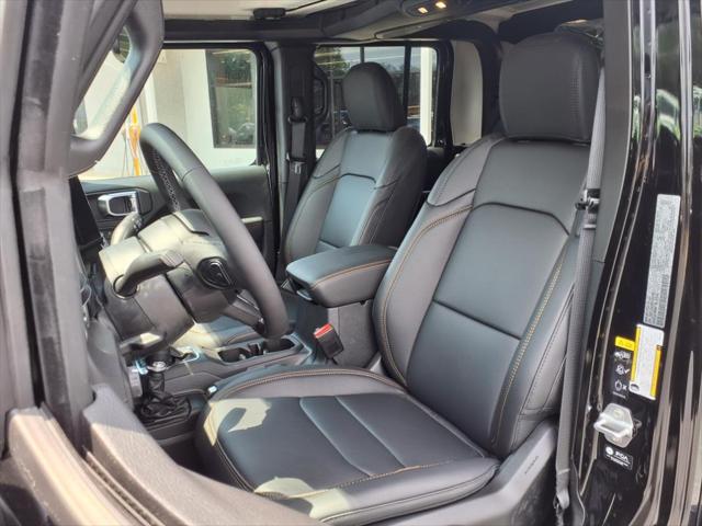 2025 Jeep Gladiator GLADIATOR HIGH TIDE 4X4 2025 Jeep Gladiator GLADIATOR HIGH TIDE 4X4