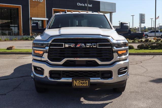 2025 RAM Ram 3500 RAM 3500 BIG HORN CREW CAB 4X4 8 BOX