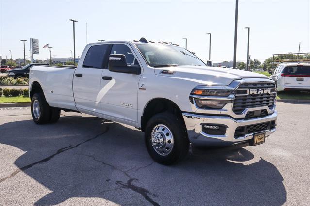 2025 RAM Ram 3500 RAM 3500 BIG HORN CREW CAB 4X4 8 BOX