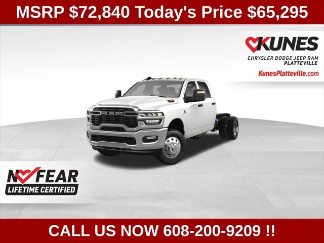2025 RAM Ram 3500 Chassis Cab RAM 3500 TRADESMAN CREW CAB CHASSIS 4X4 60 CA