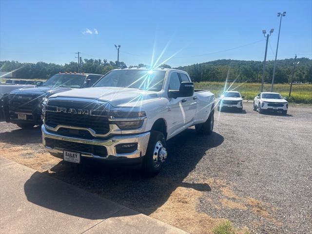 2025 RAM Ram 3500 RAM 3500 BIG HORN CREW CAB 4X4 8 BOX