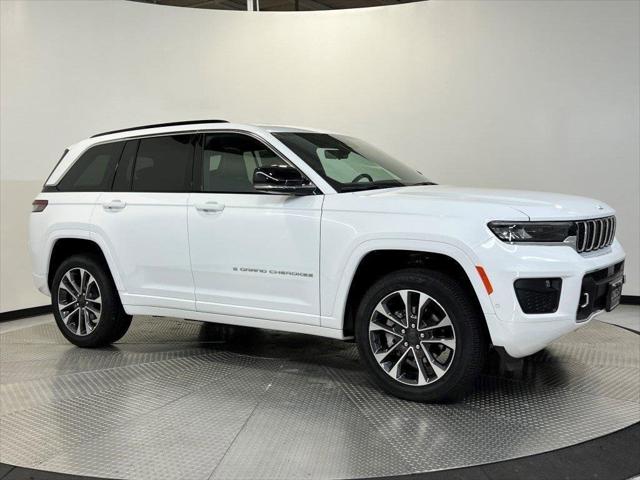 2025 Jeep Grand Cherokee GRAND CHEROKEE OVERLAND 4X4