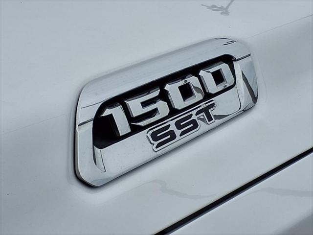 2025 RAM 1500 Big Horn Crew Cab 4x4 57 Box