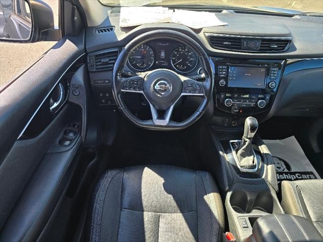 2017 Nissan Rogue Sport SL