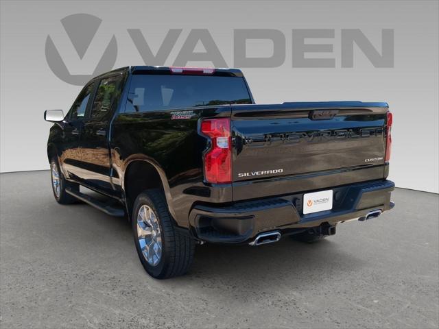 2024 Chevrolet Silverado 1500 4WD Crew Cab Short Bed Custom Trail Boss