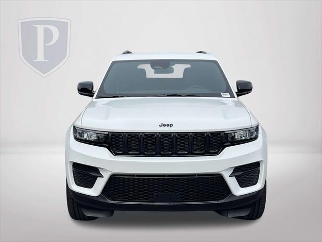 2025 Jeep Grand Cherokee GRAND CHEROKEE ALTITUDE 4X4