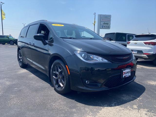 2020 Chrysler Pacifica Touring L Plus