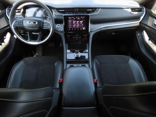 2024 Jeep Grand Cherokee L Altitude X 4x4