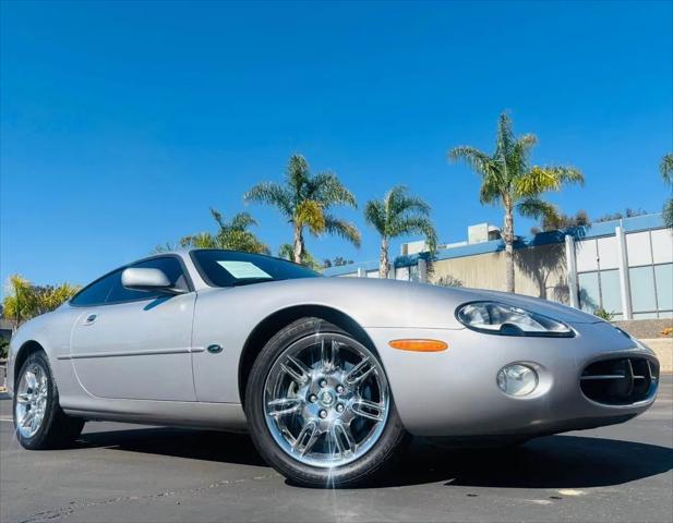 2001 Jaguar XK8 Standard